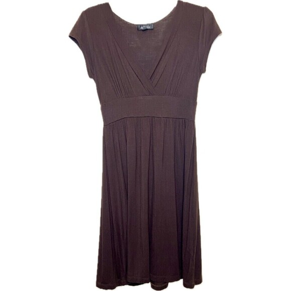 AGB Vintage‎ Women’s Empire Plunge V-neck Pleated 90’s Y2K Brown Dress - Picture 1 of 7